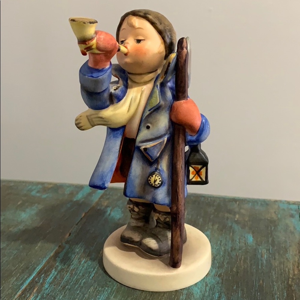 “Hear ye, Hear ye” Hummel figurine